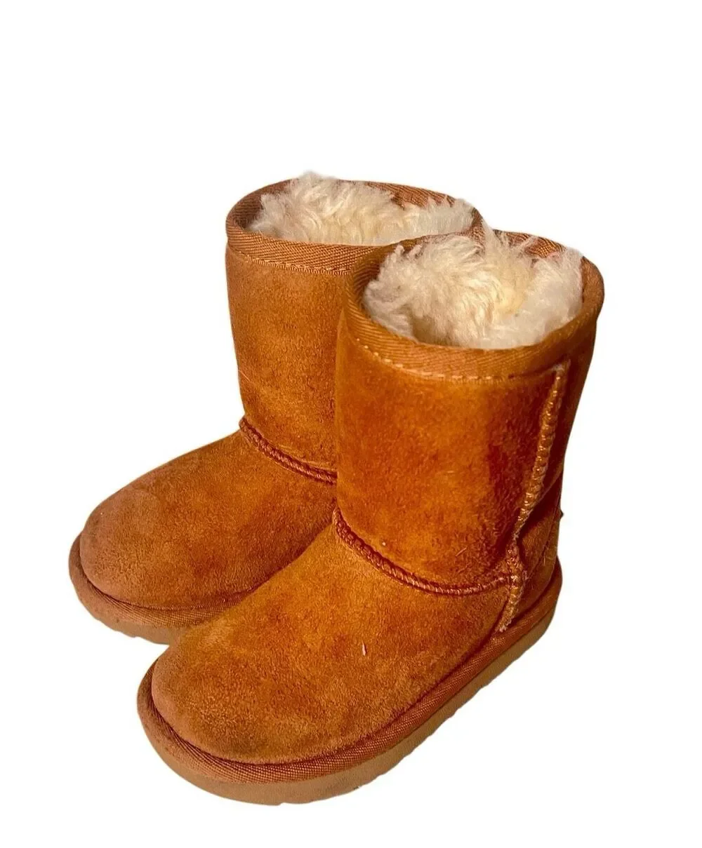 UGG Classic Short Boots Chestnut Suede W Plush Exposed Sheepskin Collar Sz 8 T